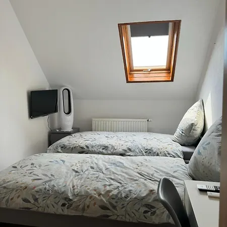 Moderne Wohnung In Eutritzsch Leipzig Exterior photo